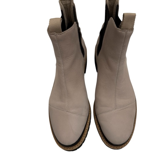 Toms Beige Ankle Boots - Picture 2 of 5